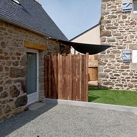 Gite Avec Son Bain Nordique Privatif Au Feu De Bois Pleubian Kültér fotó